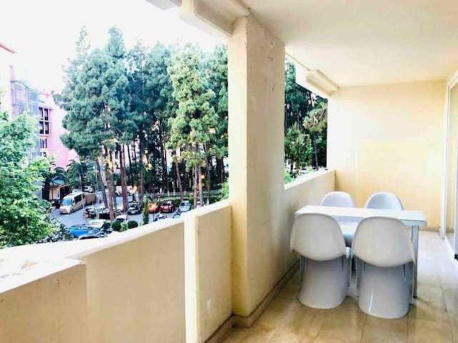 Large Modern Beach Front Apartment, Rooftop Pool!! Marbellac Extérieur photo